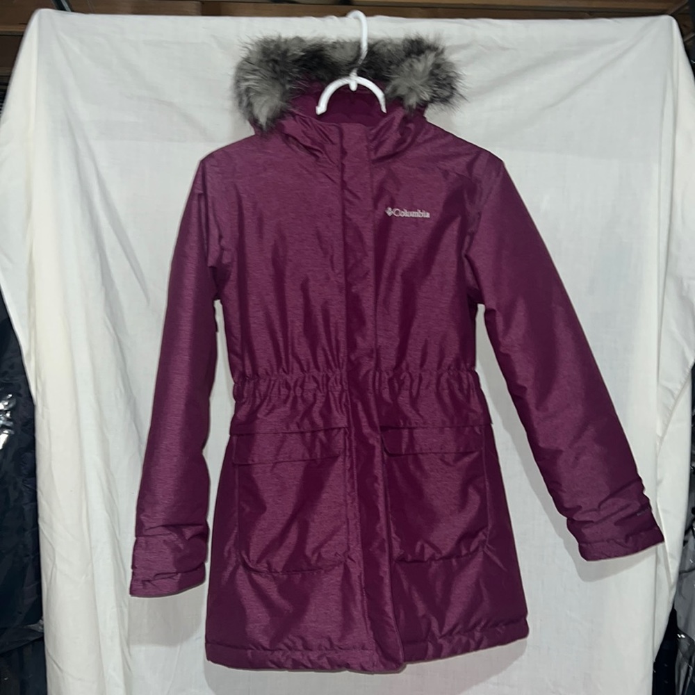 girls columbia, size L (16), attached hood, winter jacket, wine color